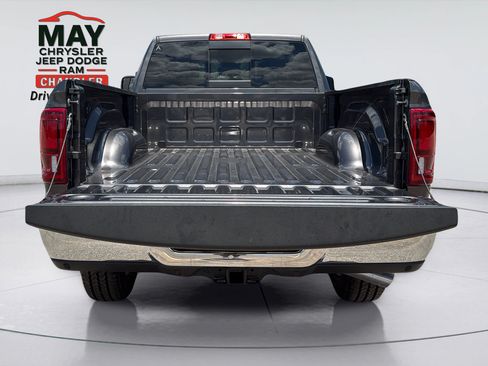 New 2025 RAM 2500 Big Horn AWD/4WD image 13