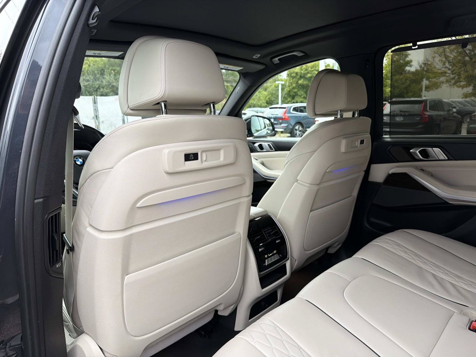 Used 2020 BMW X5 xDrive40i w/ Premium Package AWD/4WD image 12