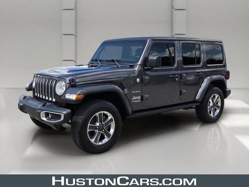 Certified 2018 Jeep Wrangler Unlimited Sahara AWD/4WD image 1