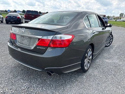 Used 2013 Honda Accord Sport image 9