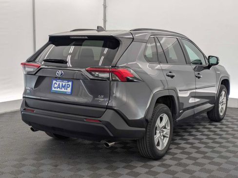 Used 2020 Toyota RAV4 LE w/ All Weather Liner Package AWD/4WD image 6