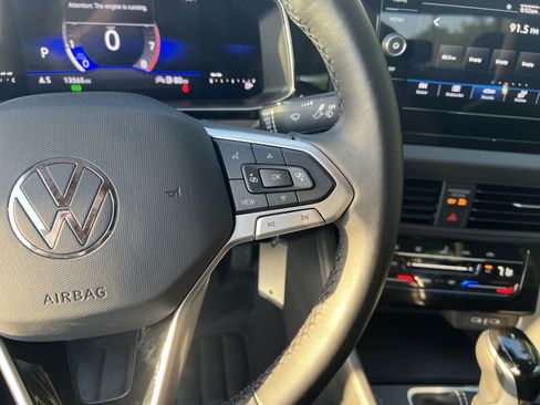 Certified 2025 Volkswagen Jetta S FWD image 19