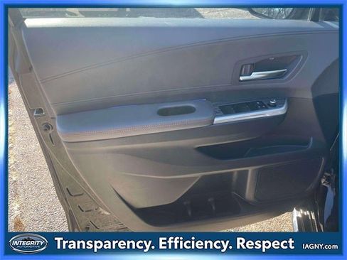 Certified 2024 Toyota Sienna XSE image 17