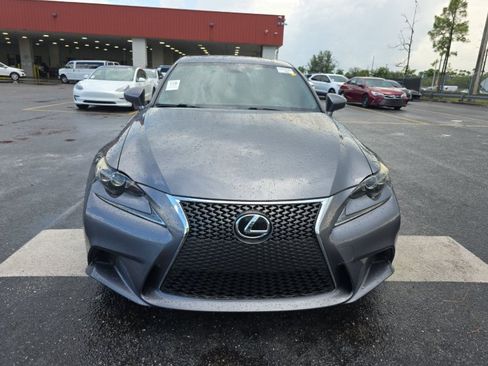 Used 2016 Lexus IS 200t w/ F Sport Package RWD image 2