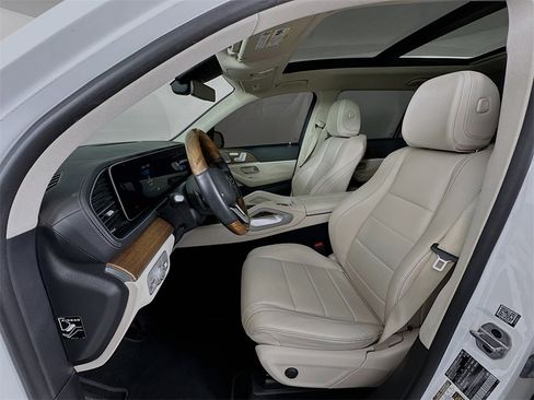 Used 2022 Mercedes-Benz GLS 450 4MATIC image 21