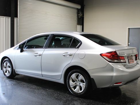 Used 2014 Honda Civic LX image 5