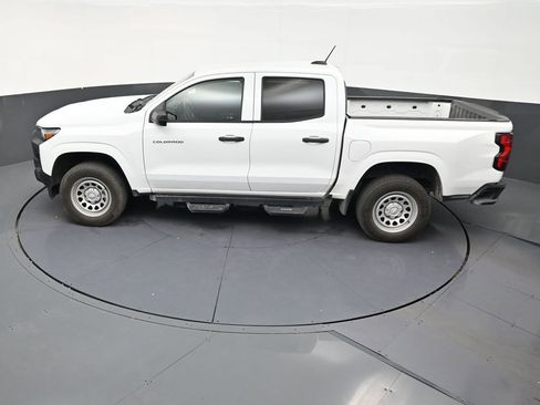 Used 2024 Chevrolet Colorado W/T w/ WT Convenience Package RWD image 13