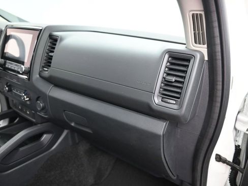 Used 2022 Nissan Frontier S w/ Technology Package image 33