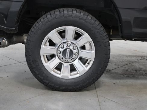 Used 2022 Ford F250 Platinum AWD/4WD image 17