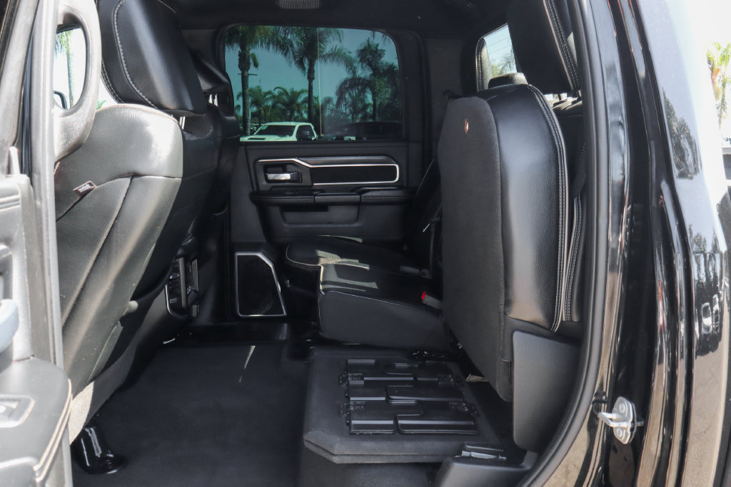 Used 2024 RAM 2500 Laramie w/ Night Edition AWD/4WD image 42