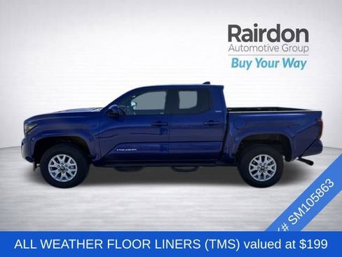 Used 2025 Toyota Tacoma SR5 image 4