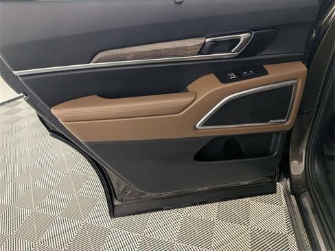 Used 2021 Kia Telluride SX w/ SX Prestige Package image 30