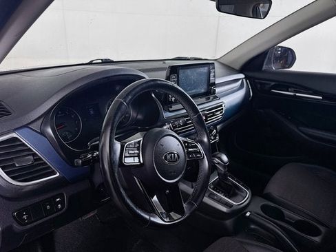 Used 2021 Kia Seltos S image 9