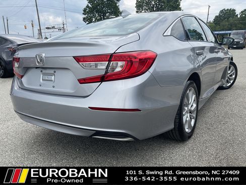 Used 2018 Honda Accord LX image 5