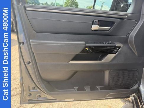 Used 2026 Toyota Tundra Limited AWD/4WD image 19