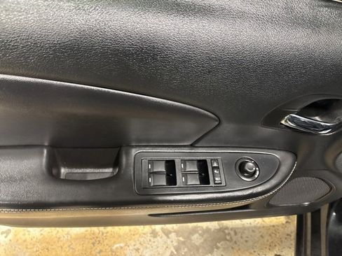 Used 2014 Chrysler 200 Limited w/ Sun/Sound Group image 19