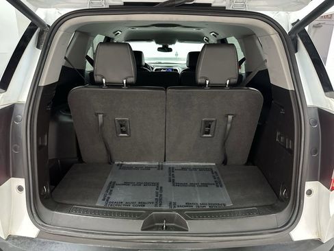 Used 2021 GMC Acadia SLT image 38