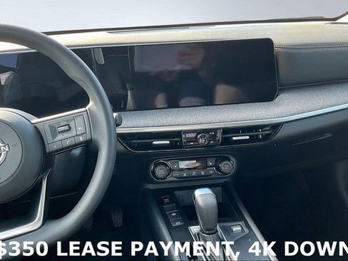 New 2026 Nissan Kicks SV w/ SV Premium Package image 6