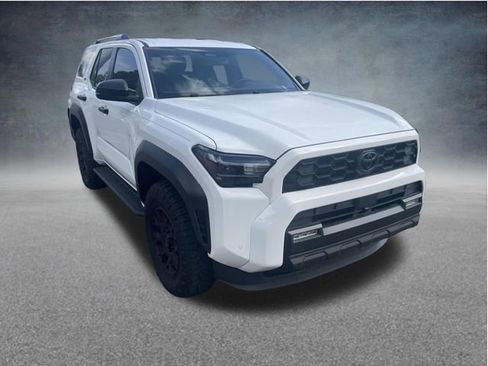 Used 2025 Toyota 4Runner TRD Off-Road AWD/4WD image 3