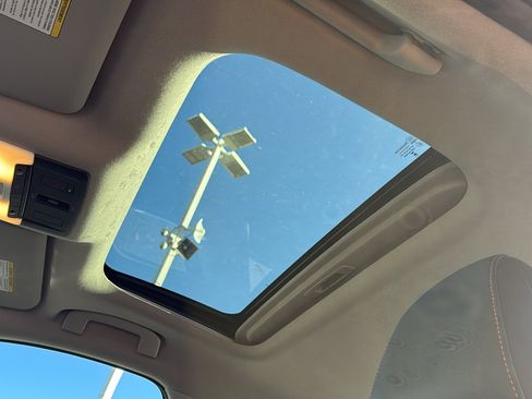 Certified 2024 Nissan Sentra SR w/ SR Premium Package image 20