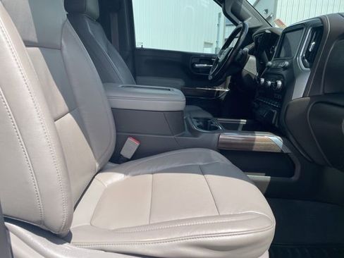 Used 2020 Chevrolet Silverado 1500 RST w/ Texas Edition RWD image 9