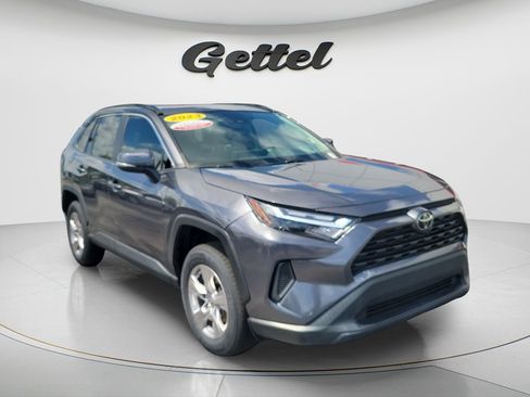 Used 2023 Toyota RAV4 XLE w/ Convenience Package FWD image 4