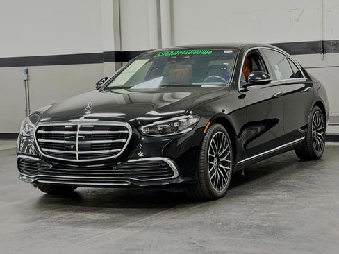 Used 2024 Mercedes-Benz S 580 4MATIC Sedan image 4