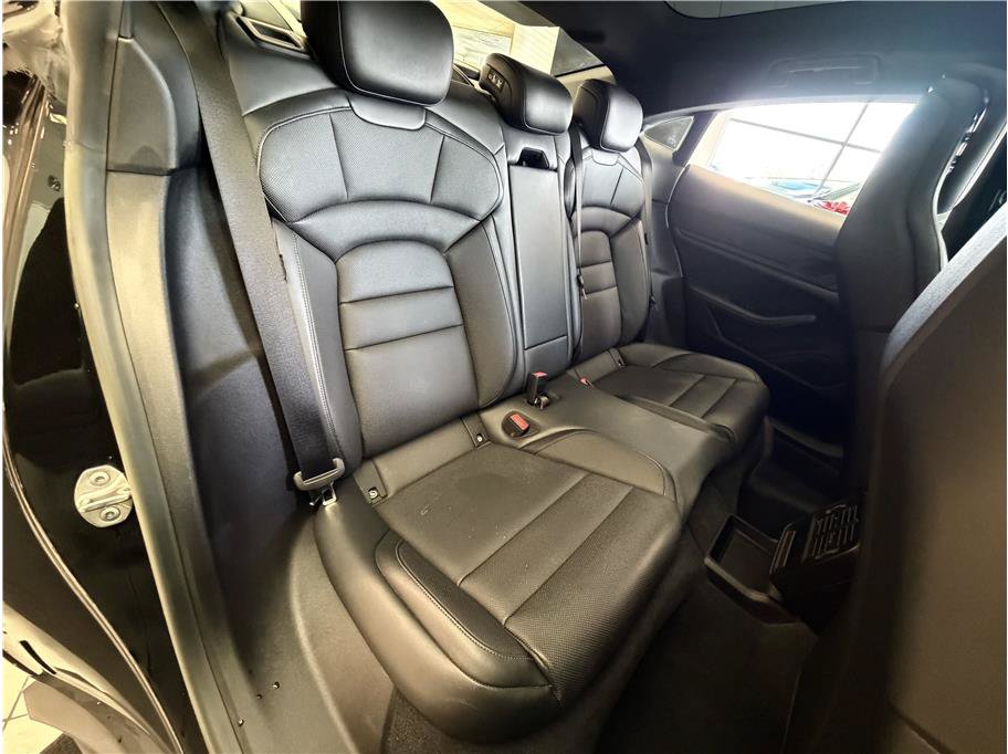 Used 2023 Porsche Taycan w/ Premium Package RWD image 25