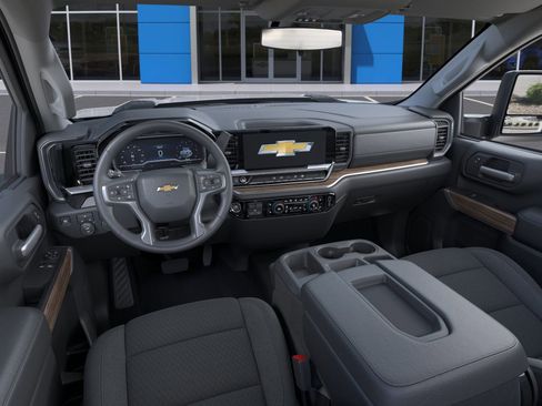 New 2026 Chevrolet Silverado 2500 LT w/ Convenience Package image 15