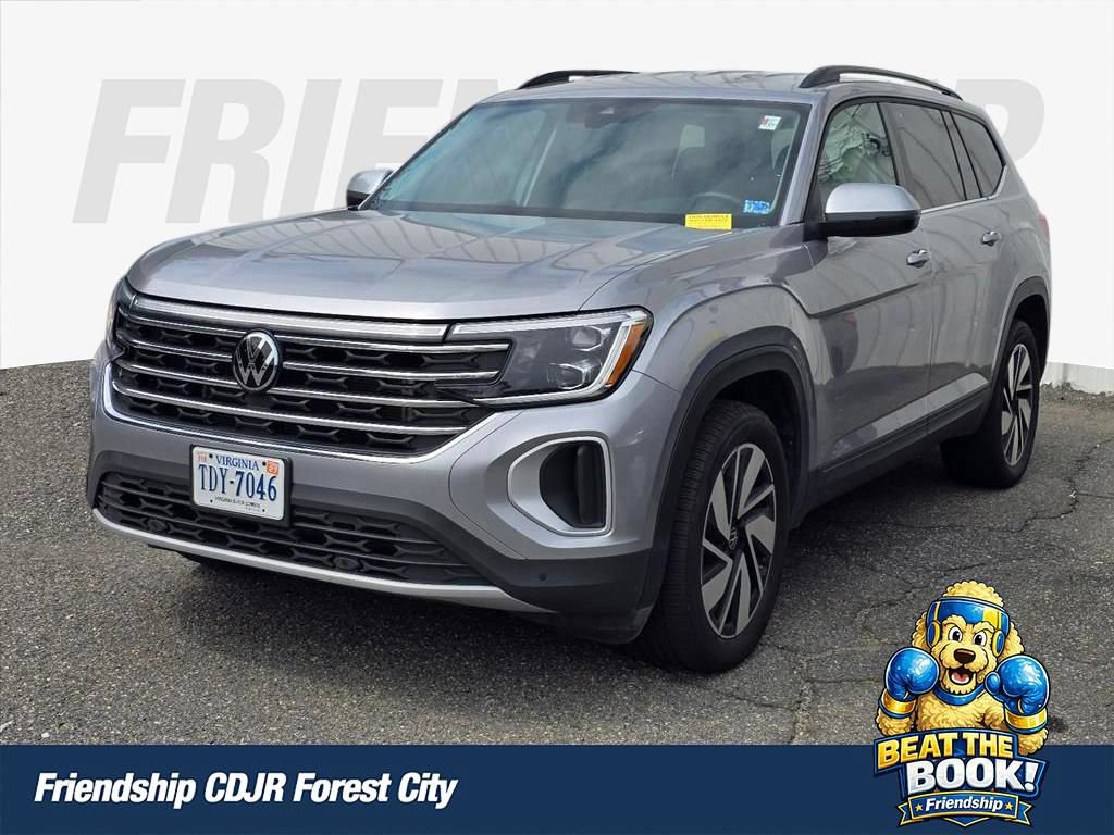 Used 2025 Volkswagen Atlas SE AWD/4WD image 1