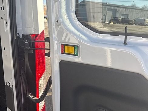 Used 2024 Ford Transit 250 148 Medium Roof Extended AWD w/ Interior Upgrade Package image 17