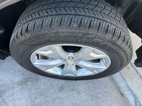 Used 2015 Subaru Forester 2.5i w/ Alloy Wheel Package image 36