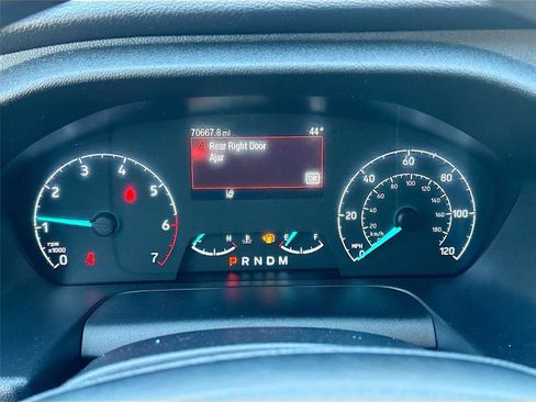 Used 2023 Ford Transit 350 XLT image 10