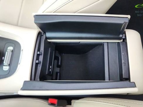 Used 2022 Mercedes-Benz GLS 450 4MATIC image 63