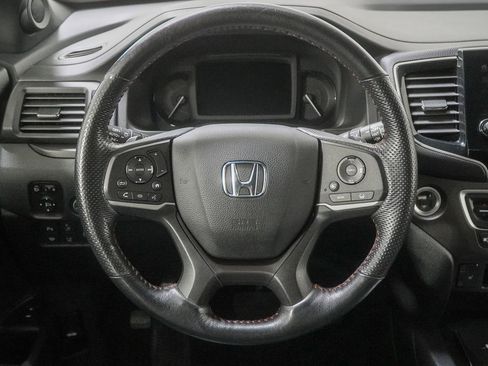 Used 2024 Honda Passport TrailSport image 19