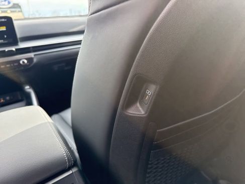 New 2026 Kia Sorento S AWD/4WD image 22