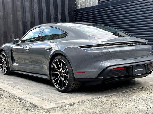 New 2025 Porsche Taycan image 3