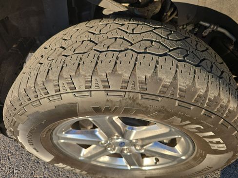 Used 2024 Ford F150 XLT w/ Mobile Office Package image 11