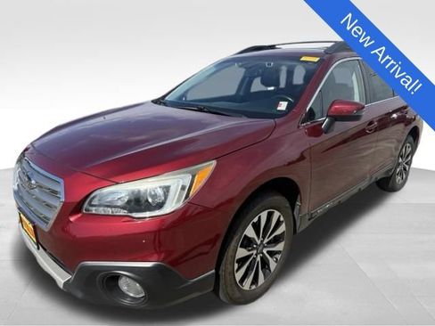 Used 2016 Subaru Outback 2.5i Limited AWD/4WD image 3