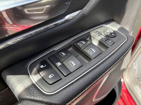 Used 2022 RAM 1500 Laramie image 16