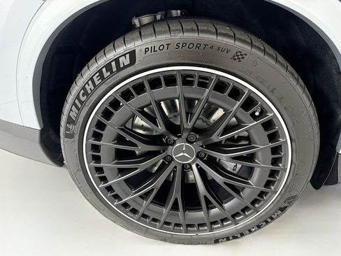 New 2026 Mercedes-Benz GLC 43 AMG 4MATIC image 33