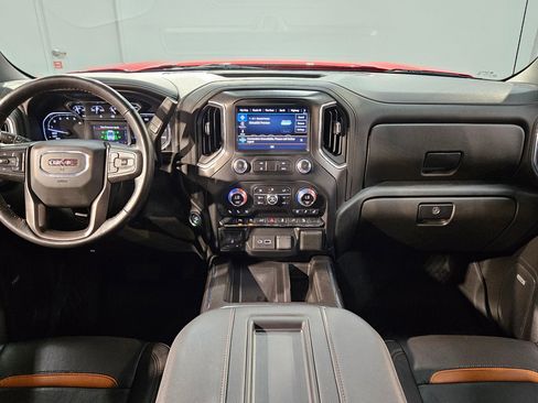 Used 2021 GMC Sierra 1500 AT4 w/ AT4 Premium Package image 10