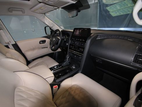 Used 2024 Nissan Armada Platinum w/ Captain's Chairs Package image 26