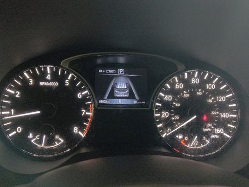 Used 2019 Nissan Pathfinder S AWD/4WD image 23