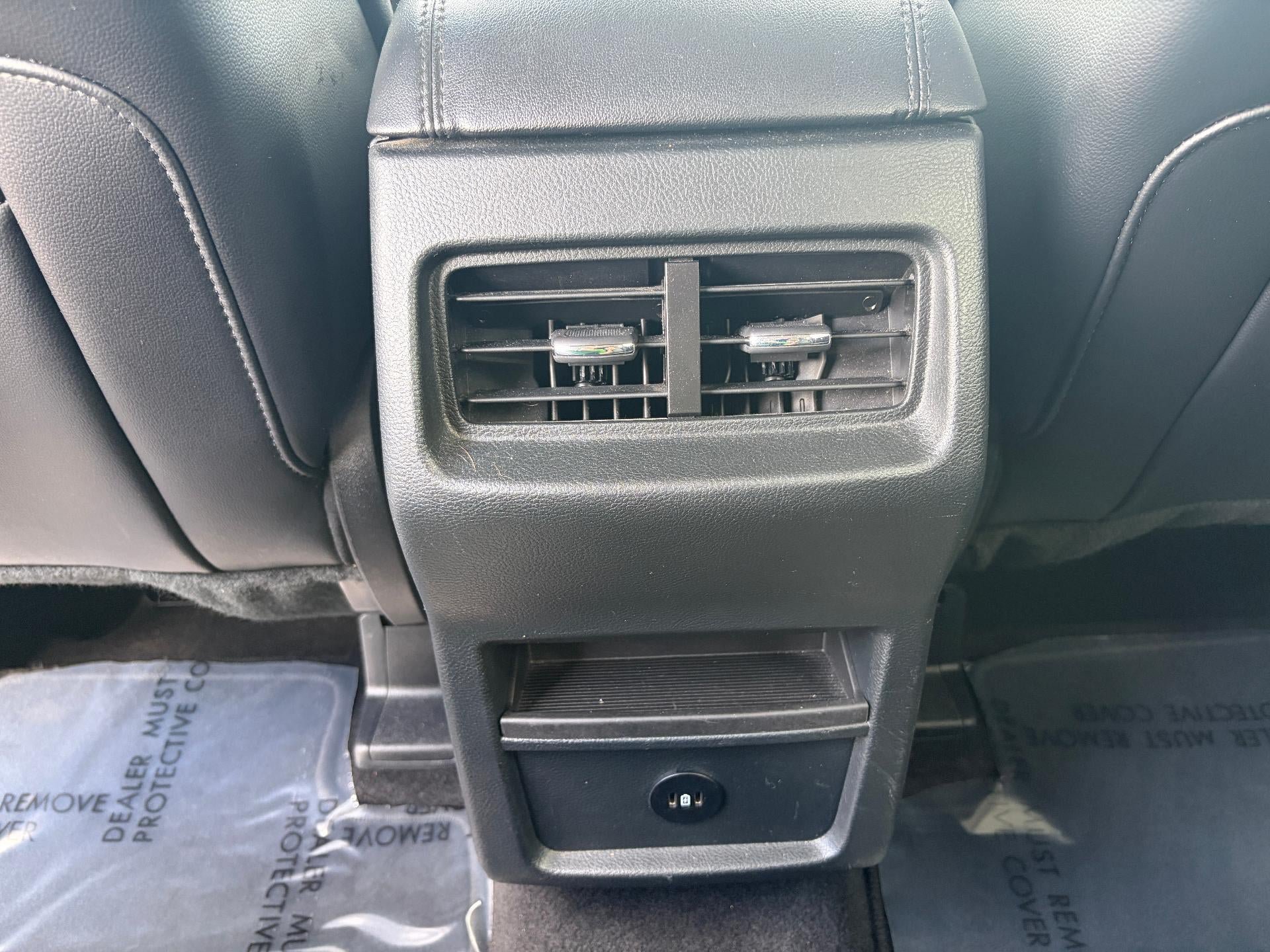 Used 2024 Ford Edge SEL AWD/4WD image 29