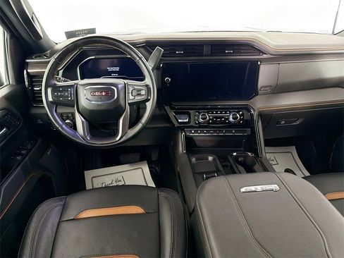 Used 2024 GMC Sierra 2500 AT4 w/ AT4 Premium Plus Package image 22