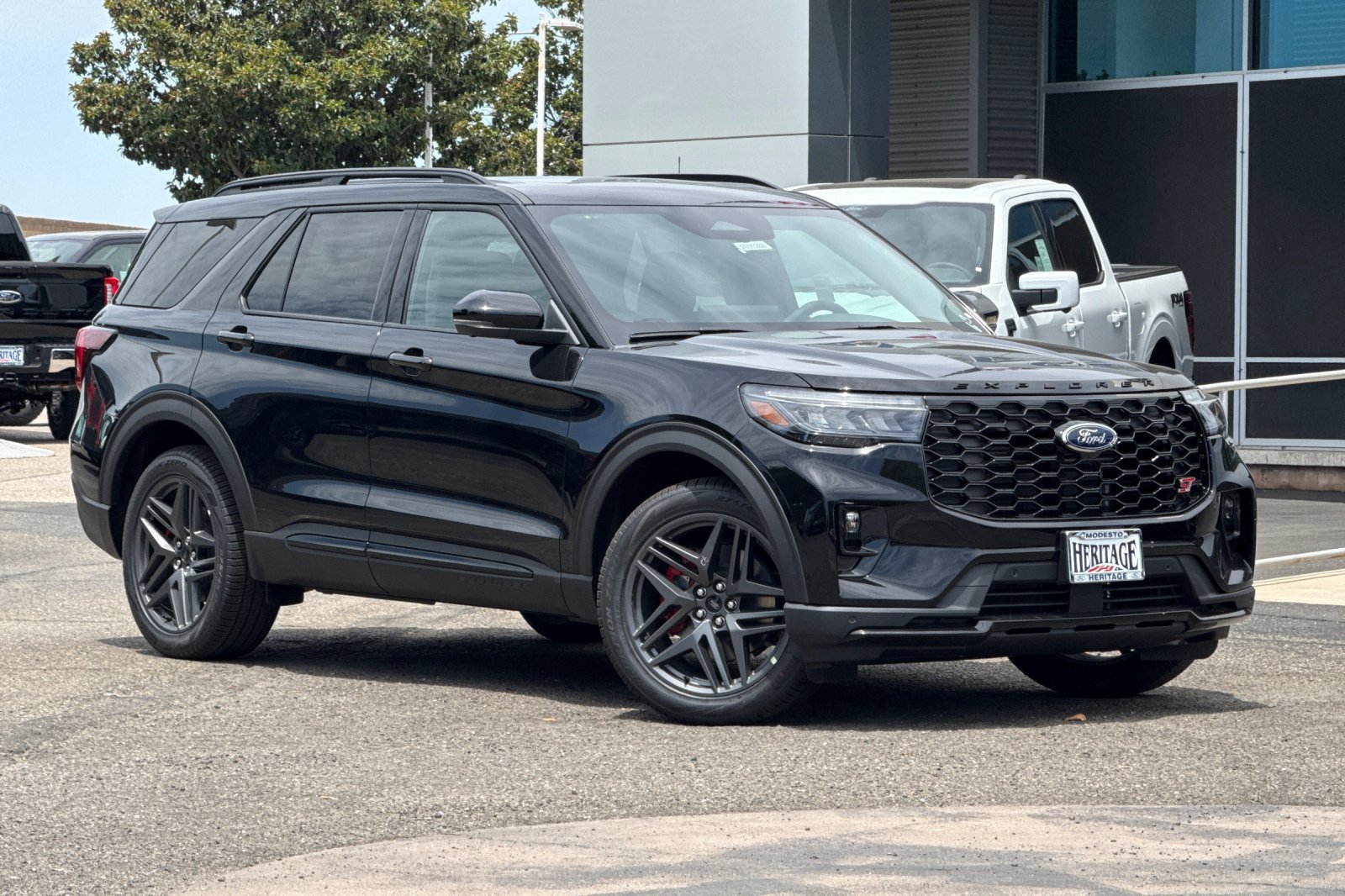 New 2026 Ford Explorer ST w/ Sun And Sound Package AWD/4WD image 2