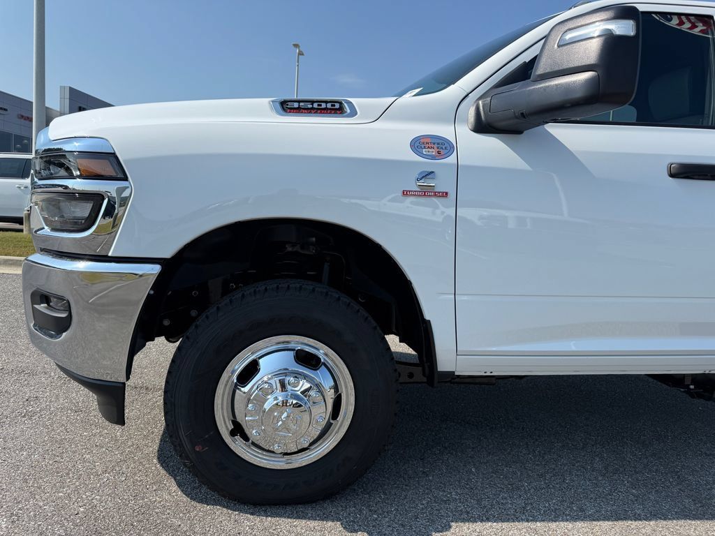 New 2027 RAM 3500 Tradesman w/ Chrome Appearance Group A AWD/4WD image 23