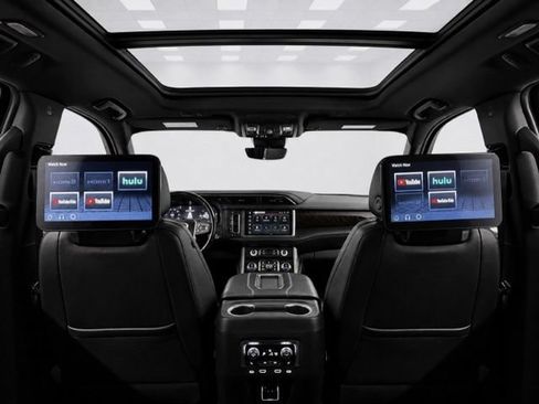 Used 2023 GMC Yukon Denali w/ Advanced Technology Package AWD/4WD image 27