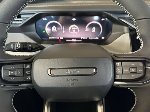 New 2026 Jeep Cherokee Laredo AWD/4WD image 24